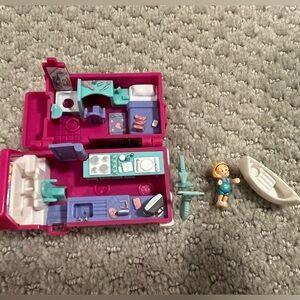 Vintage 1994 Polly Pocket Camper Van Complete